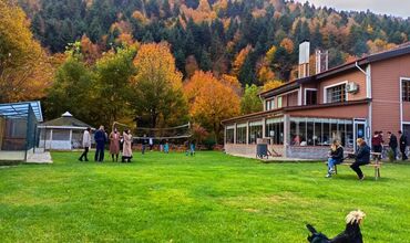 Abant Bahçeli Köşk